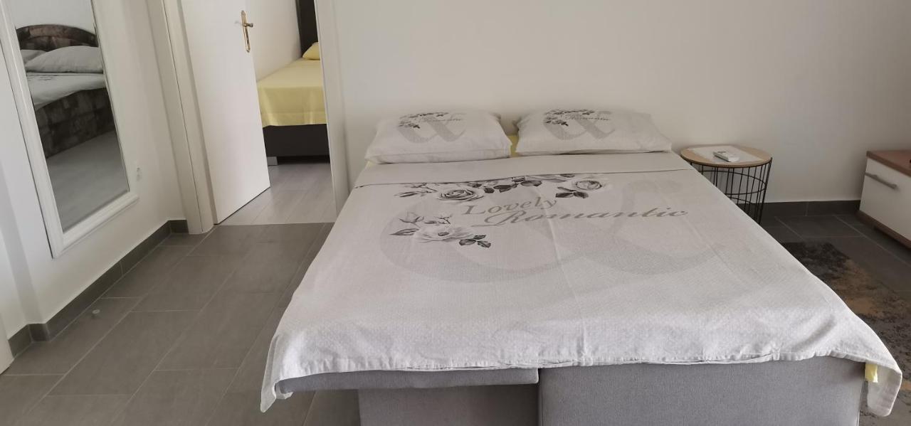 Andela Home - Krka Waterfalls Lozovac Exterior foto